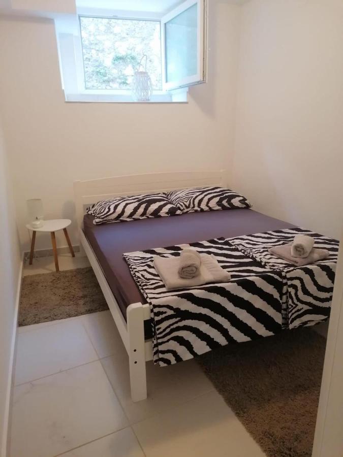 Apartmani Kristina Crikvenica Kültér fotó