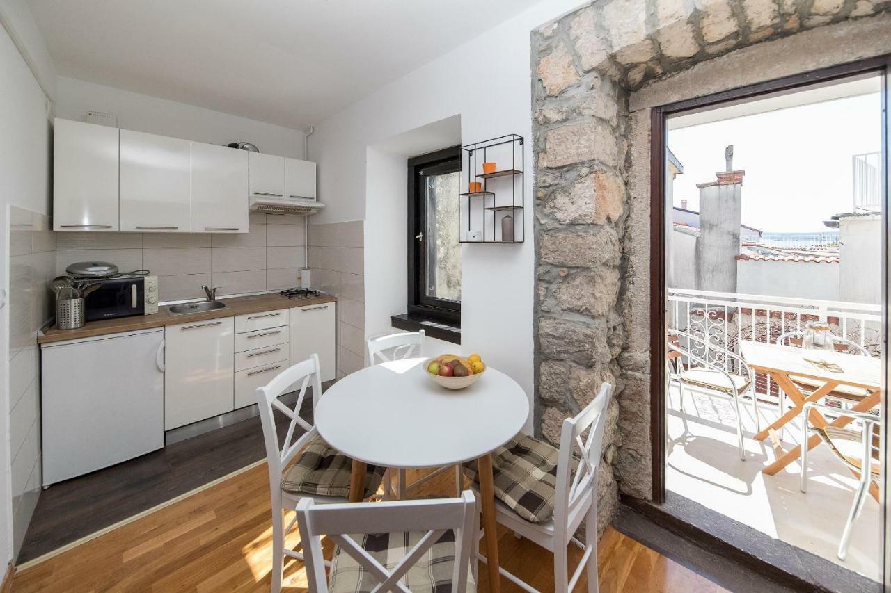 Apartmani Kristina Crikvenica Kültér fotó