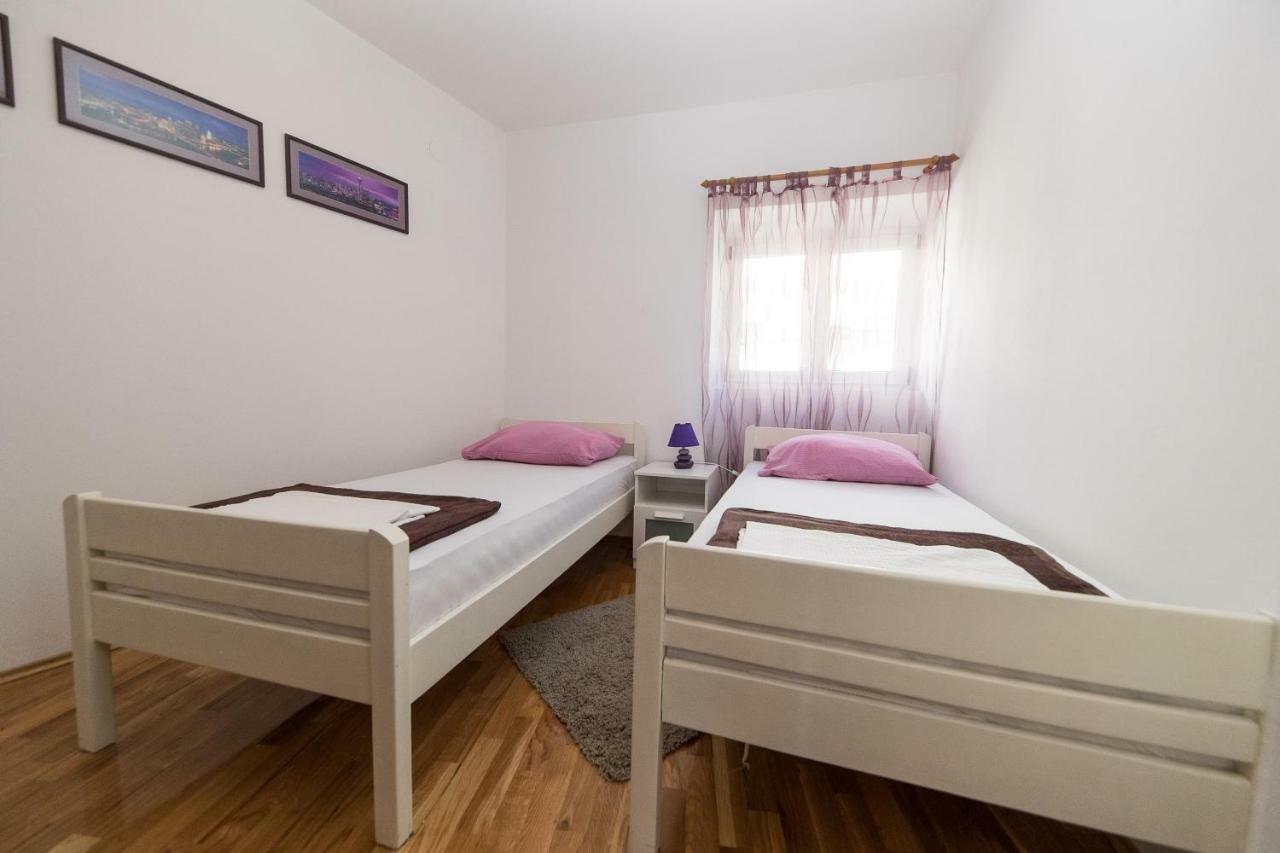 Apartmani Kristina Crikvenica Kültér fotó